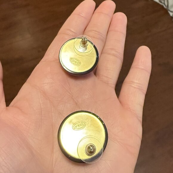Authentic CHANEL Earrings Black Gold Made in France Authenticated Like New - Picture 6 of 9